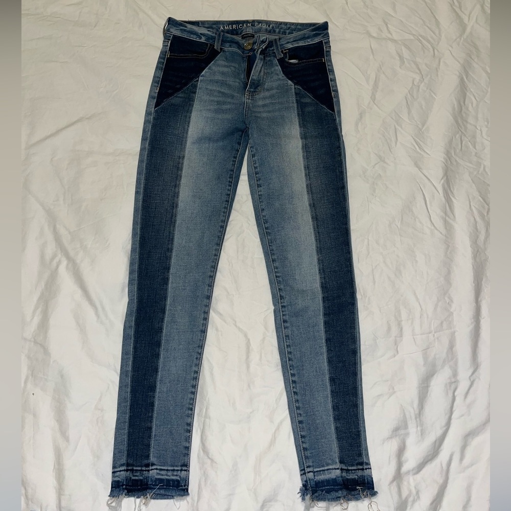American Eagle Hi-Rise cropped skinny jean